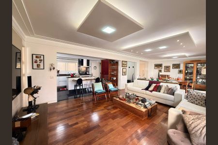 Apartamento à venda com 167m², 3 quartos e 4 vagas