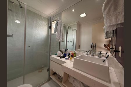 Apartamento à venda com 167m², 3 quartos e 4 vagas