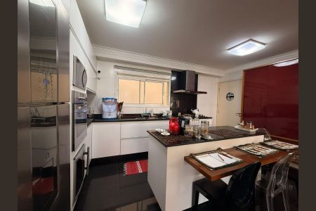 Apartamento à venda com 167m², 3 quartos e 4 vagas