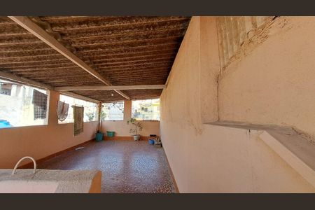 Casa à venda com 2 quartos, 100m² em Jardim Brasil (Zona Norte), São Paulo