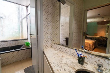 Casa para alugar com 499m², 4 quartos e 6 vagasBanheiro da Suíte 1