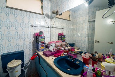 Casa para alugar com 499m², 4 quartos e 6 vagasBanheiro da Suíte 2