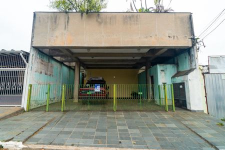 Casa para alugar com 499m², 4 quartos e 6 vagasFachada