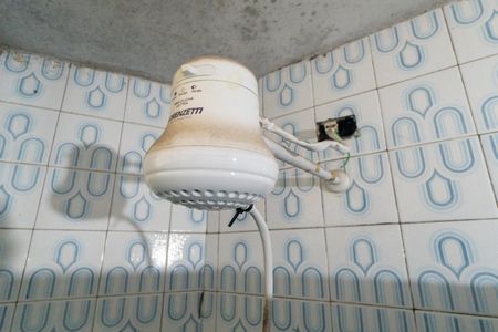 Casa para alugar com 499m², 4 quartos e 6 vagasBanheiro Social Detalhe