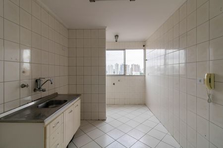 Apartamento à venda com 54m², 2 quartos e 1 vaga Apartamento à venda com 54m², 2 quartos e 1 vagaCozinha