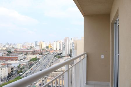 Varanda Sala/Cozinha de apartamento para alugar com 1 quarto, 36m² em Bom Retiro, São Paulo