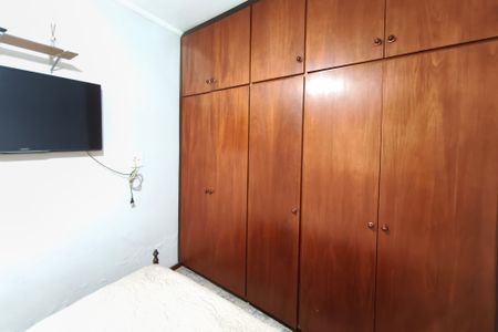 Casa à venda com 305m², 4 quartos e 3 vagasQuarto 2