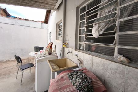 Casa à venda com 305m², 4 quartos e 3 vagasEdicula