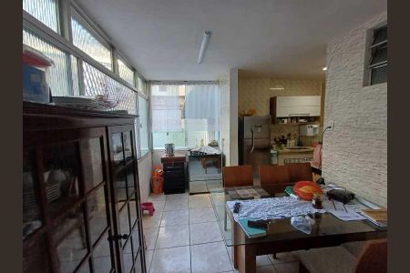 Apartamento para alugar com 2 quartos, 110m² em Grajaú, Rio de Janeiro