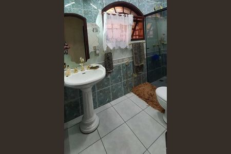 Casa à venda com 3 quartos, 243m² em Jardim Samambaia, Jundiaí