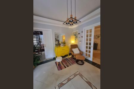 Casa à venda com 500m², 5 quartos e 4 vagas