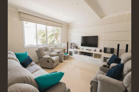 Casa à venda com 585m², 4 quartos e 2 vagas