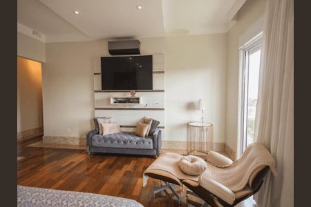 Casa à venda com 585m², 4 quartos e 2 vagas