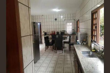 Casa à venda com 3 quartos, 185m² em Jardim Quintas das Videiras, Jundiaí