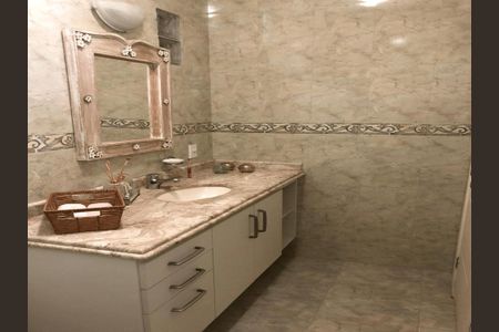 Casa à venda com 4 quartos, 402m² em Chácara Malota, Jundiaí