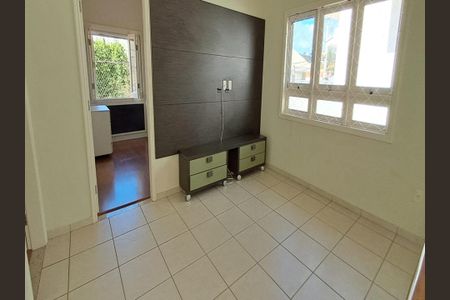 Casa à venda com 3 quartos, 280m² em Jardim Santa Teresa, Jundiaí