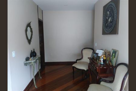 Casa à venda com 5 quartos, 260m² em Icaraí, Niterói