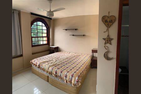 Casa à venda com 5 quartos, 260m² em Icaraí, Niterói