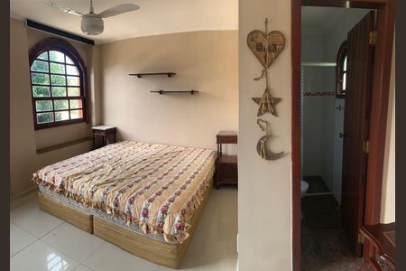 Casa à venda com 5 quartos, 260m² em Icaraí, Niterói