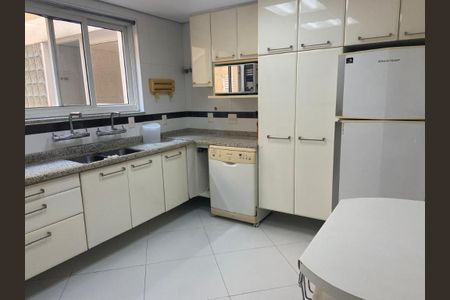 Casa à venda com 681m², 3 quartos e 7 vagasFoto 29