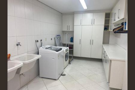 Casa à venda com 681m², 3 quartos e 7 vagasFoto 33