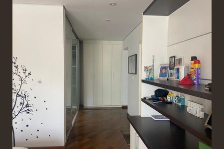 Casa à venda com 681m², 3 quartos e 7 vagasFoto 49