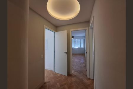 Apartamento à venda com 263m², 4 quartos e 1 vagaCorredor