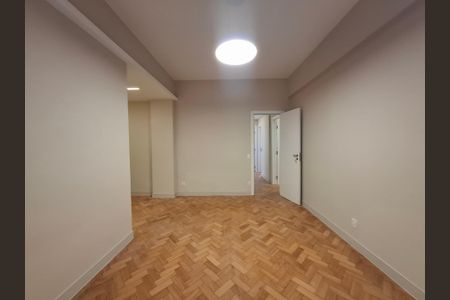 Apartamento à venda com 263m², 4 quartos e 1 vagaSuíte 3