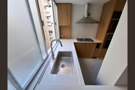 Apartamento à venda com 263m², 4 quartos e 1 vagaCozinha
