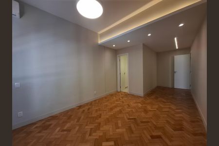 Apartamento à venda com 263m², 4 quartos e 1 vagaSuíte 1