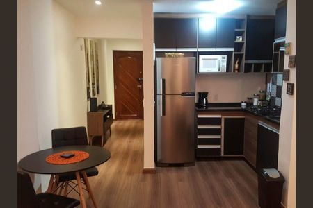 Apartamento à venda com 65m², 2 quartos e sem vaga