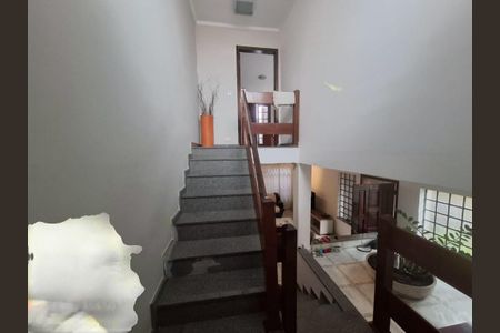 Casa à venda com 3 quartos, 186m² em Vila Santana, São Paulo