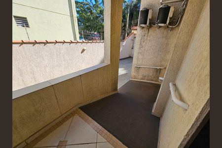 Casa à venda com 4 quartos, 174m² em Vila Galvão, Guarulhos