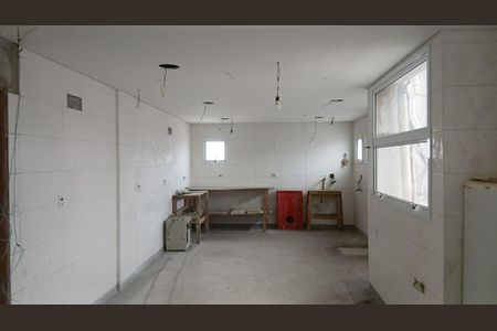 Casa à venda com 5 quartos, 480m² em Parque das Nações, Santo André