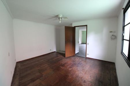 Casa à venda com 2 quartos, 339m² em Parque Oratório, Santo André