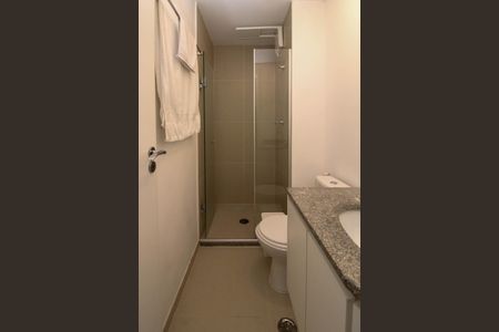 Banheiro  de apartamento à venda com 1 quarto, 25m² em Vila Andrade, São Paulo