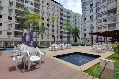 Apartamento à venda com 71m², 3 quartos e 1 vagaÁrea comum - Piscina