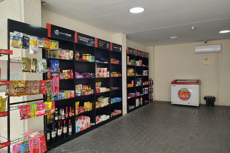 Apartamento à venda com 71m², 3 quartos e 1 vagaÁrea comum