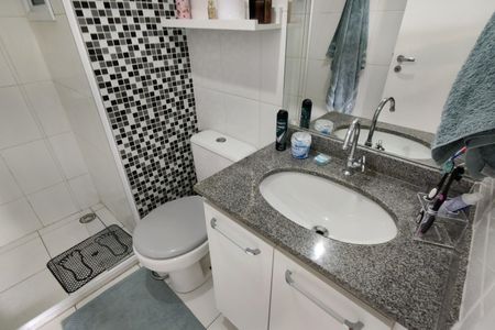 Apartamento à venda com 71m², 3 quartos e 1 vagaBanheiro da Suíte