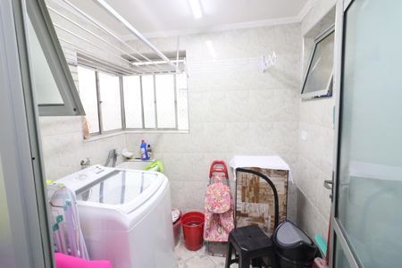 Apartamento à venda com 80m², 3 quartos e 1 vagaÁrea de Serviço