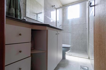 Apartamento à venda com 140m², 4 quartos e 2 vagas Apartamento à venda com 140m², 4 quartos e 2 vagasCobertura - Banheiro social 2