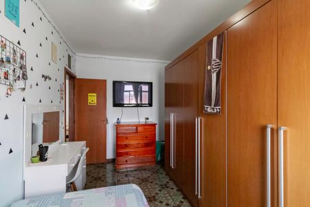 Apartamento à venda com 140m², 4 quartos e 2 vagas Apartamento à venda com 140m², 4 quartos e 2 vagasQuarto 1