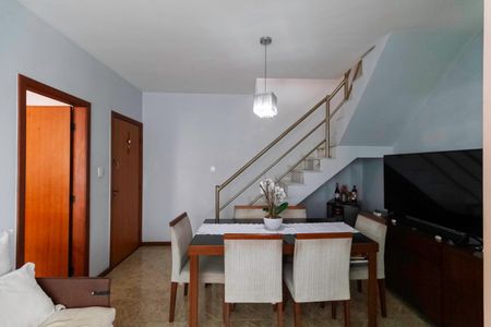 Apartamento à venda com 140m², 4 quartos e 2 vagas Apartamento à venda com 140m², 4 quartos e 2 vagasSala 1