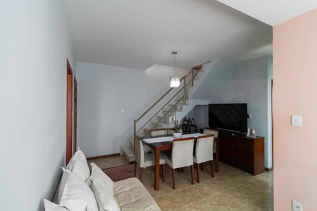 Apartamento à venda com 140m², 4 quartos e 2 vagas Apartamento à venda com 140m², 4 quartos e 2 vagasSala 1