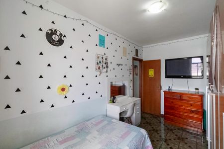 Apartamento à venda com 140m², 4 quartos e 2 vagas Apartamento à venda com 140m², 4 quartos e 2 vagasQuarto 1