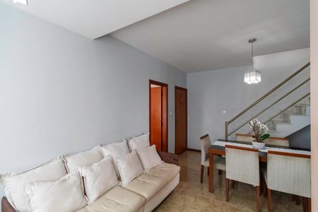 Apartamento à venda com 140m², 4 quartos e 2 vagas Apartamento à venda com 140m², 4 quartos e 2 vagasSala 1