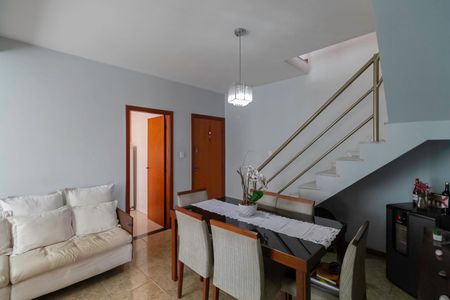 Apartamento à venda com 140m², 4 quartos e 2 vagas Apartamento à venda com 140m², 4 quartos e 2 vagasSala 1