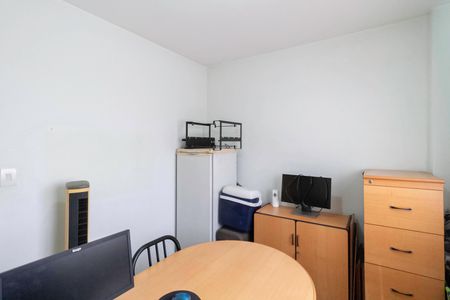 Apartamento à venda com 140m², 4 quartos e 2 vagas Apartamento à venda com 140m², 4 quartos e 2 vagasCobertura - Quarto 3