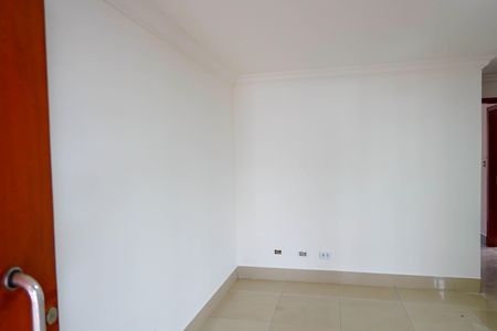 Apartamento para alugar com 180m², 3 quartos e 2 vagas Apartamento para alugar com 180m², 3 quartos e 2 vagasSala