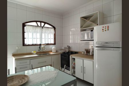 Casa à venda com 120m², 4 quartos e 2 vagasCozinha